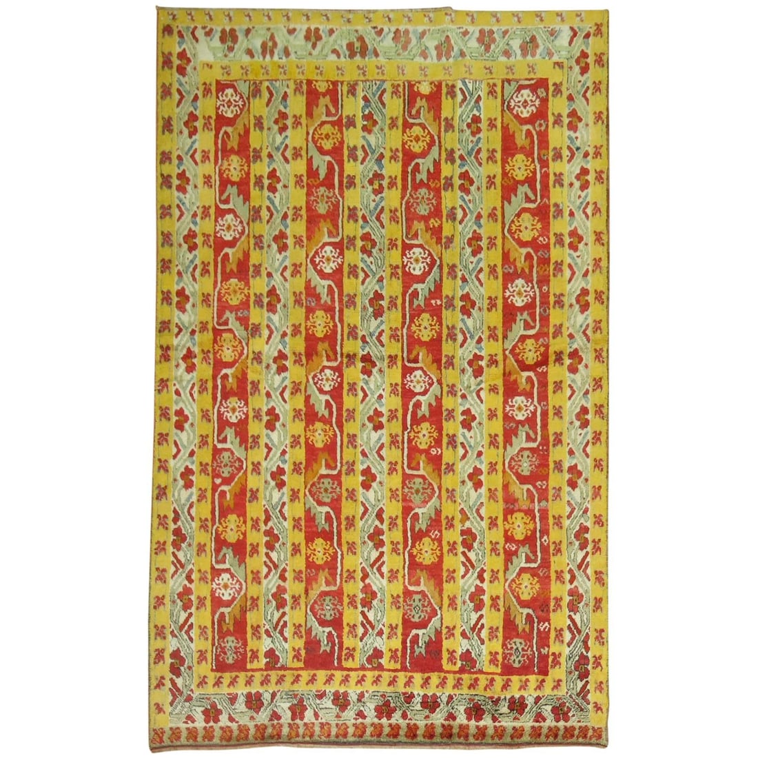 Antique Turkish Melas Suzani Rug Hand-Woven 46x72 in circa 1910: Antique Turkish Melas Suzani Rug Hand-Woven 46x72 in circa 1910 Discover the charm of this Antique Turkish Melas Rug, featuring a striking vertical design in bright yellow and bright red hues. Hand-wo