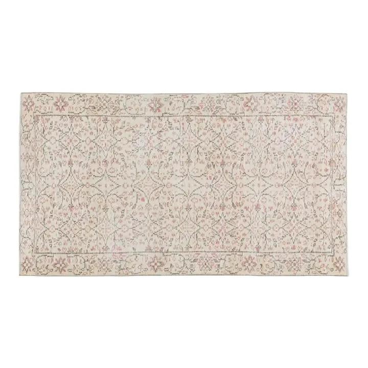 Handmade Wool Anatolian Rug in Almond 3'9 x 6'10: Handmade Wool Anatolian Rug in Almond 3'9 x 6'10 This vintage Turkish Anatolian wool rug is hand-knotted using traditional techniques, showcasing timeless craftsmanship blended with a modern design se