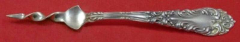 Amston Sterling Silver Butter Pick Athene Crescendo Twisted 6 1/8 Inch: Amston Sterling Silver Butter Pick Athene Crescendo Twisted 6 1/8 Inch This exquisite butter pick, crafted in the elegant Athene / Crescendo pattern by Amston Silver, is a stunning addition to any tab
