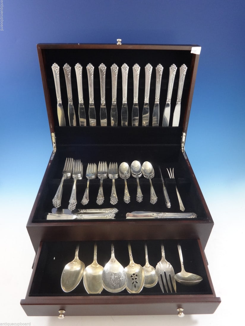 Oneida Damask Rose Sterling Silver 69 Piece Flatware Service for 12 (1 of 10)