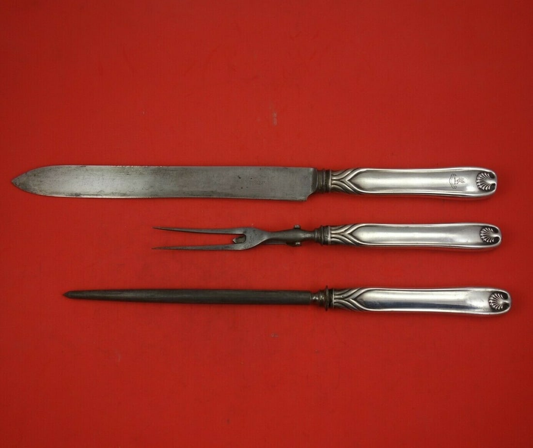 Tiffany & Co Palm Sterling Silver 3pc Roast Carving Set with McKay Crest: Tiffany & Co Palm Sterling Silver 3pc Roast Carving Set with McKay Crest This exquisite Palm by Tiffany & Co. Sterling Silver Roast Carving Set features a classic design with a McKay family crest. Cra