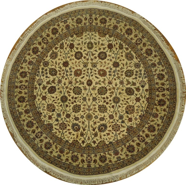 6'2" x 6'2" Handmade Wool Silk Round Rug in Brown: 6'2" x 6'2" Handmade Wool Silk Round Rug in Brown Free continental US Shipping Elevate your living space with this exquisite 6' 2" x 6' 2" Fine Quality Wool & Silk Round Rug, expertly handcrafted in C