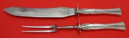 Frigast Queen Christina Wings Sterling Silver 2pc Roast Carving Set: Frigast Queen Christina Wings Sterling Silver 2pc Roast Carving Set Elevate your dining experience with this exquisite 2-piece roast carving set featuring the elegant Queen Christina aka Wings pattern
