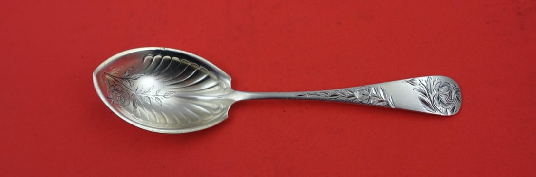 Gorham Jac Rose Sterling Silver Sugar Spoon Brite-Cut 5 7/8": Gorham Jac Rose Sterling Silver Sugar Spoon Brite-Cut 5 7/8" This exquisite Jac Rose sugar spoon by Gorham is crafted from high-quality sterling silver. Featuring a beautiful brite-cut design adorned 