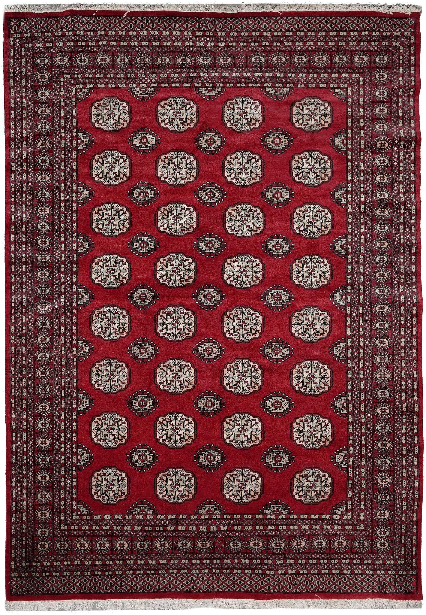 7 x 9.6 Classic Bokhara Rug Handmade Pakistan Premium Wool: 7 x 9.6 Classic Bokhara Rug Handmade Pakistan Premium Wool Free continental US Shipping This classic Bokhara rug features a traditional Pakistani design with a repeating geometric gul pattern and a ri