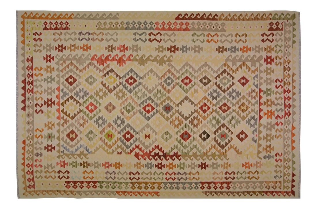 Vintage Maimana Afghan Wool Kilim Rug with Geometric Motif 6'5 x 9'9: Vintage Maimana Afghan Wool Kilim Rug with Geometric Motif 6'5 x 9'9 This vintage Afghan Maimana kilim is hand woven from wool and features natural colors with a geometric pattern. The rug has a predo