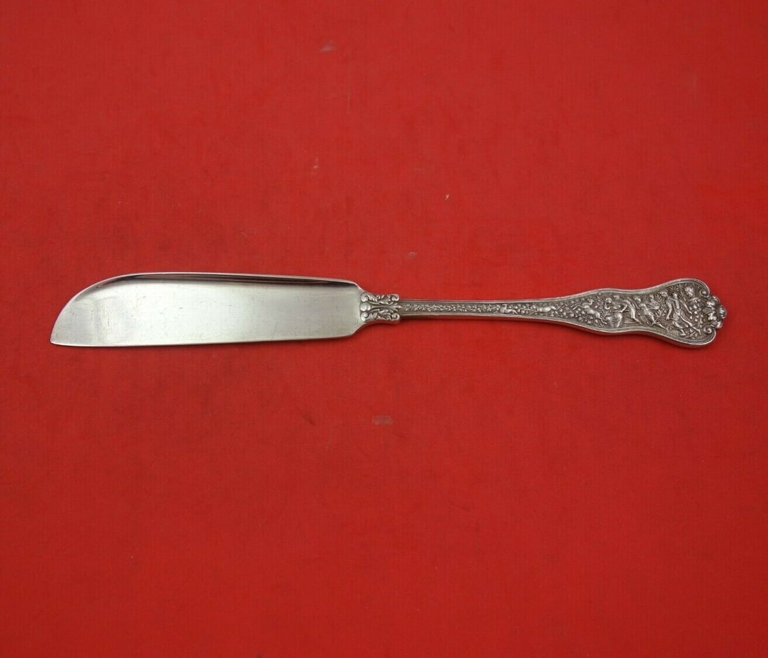 Tiffany & Co Olympian Sterling Silver Jelly Knife 7.5 Inch: Tiffany & Co Olympian Sterling Silver Jelly Knife 7.5 Inch This exquisite Jelly Knife from the Olympian pattern by Tiffany & Co. is crafted from high-quality sterling silver, offering both beauty and 