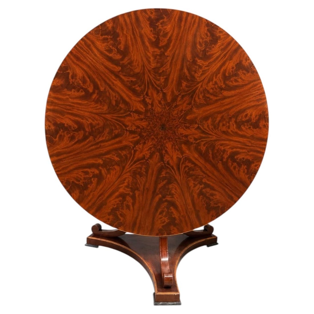 English Regency flame mahogany tilt-top breakfast table (1 of 17)
