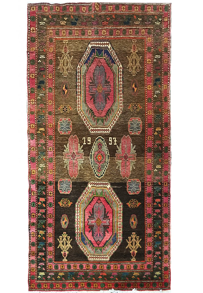 Vintage 1960s 4.4 x 8 Azarbayjan Handwoven Wool Area Rug: Vintage 1960s 4.4 x 8 Azarbayjan Handwoven Wool Area Rug Free continental US Shipping Introducing the 4' x 8' Estate Azarbayjan Rug from the 1960s, a magnificent piece that captures the essence of mid