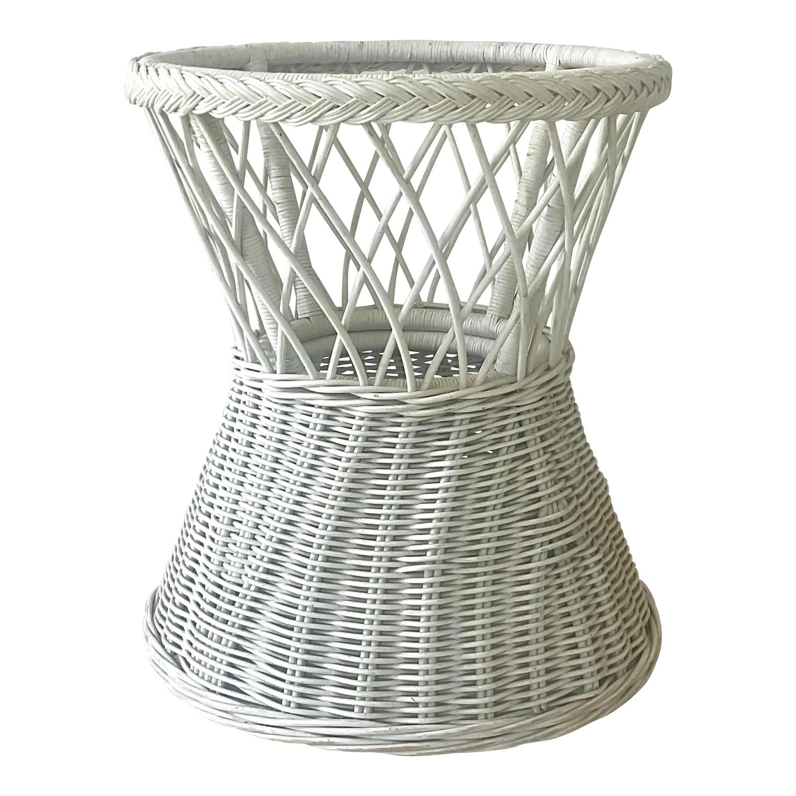 Vintage Coastal Rattan Dining Table Pedestal in Alabaster Finish: Vintage Coastal Rattan Dining Table Pedestal in Alabaster Finish This stunning late 20th century vintage Coastal dining table pedestal features a chic and thick woven rattan design finished in a matte