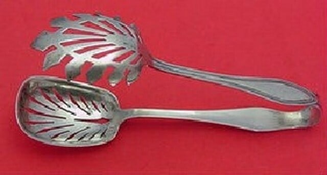 Towle Mary Chilton Sterling Silver Fancy Pierced Ice Tongs 6.5" (1 of 1)