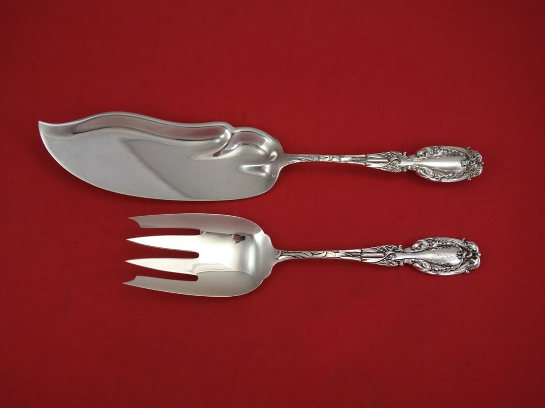 Frank Whiting Cat Tails Sterling Silver Fish Serving Set 2-Piece: Frank Whiting Cat Tails Sterling Silver Fish Serving Set 2-Piece This exquisite 2-piece fish serving set features the elegant Cat Tails pattern by Frank M. Whiting. Crafted from high-quality sterling 