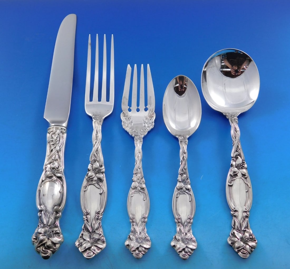International Silver Frontenac sterling service for 8 44 pieces: International Silver Frontenac sterling service for 8 44 pieces This is a 44-piece Frontenac flatware set by International Silver, crafted in sterling silver and featuring the elegant Art Nouveau lily