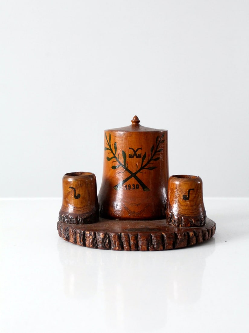 1930 Wooden Humidor with Match Holder and Pipe Motif (1 of 8)