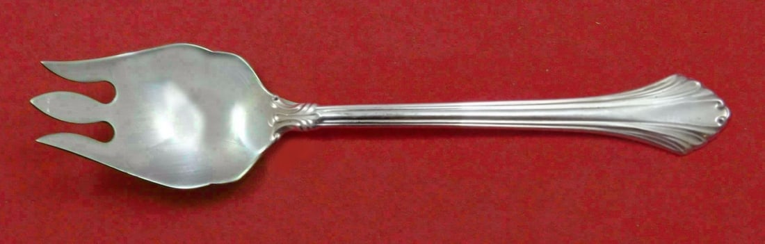 Wallace French Regency Sterling Silver Cake Ice Cream Spork 5 3/4 Custom Made: Wallace French Regency Sterling Silver Cake Ice Cream Spork 5 3/4 Custom Made Indulge in elegance with this exquisite French Regency spork by Wallace, expertly crafted from sterling silver. This custo