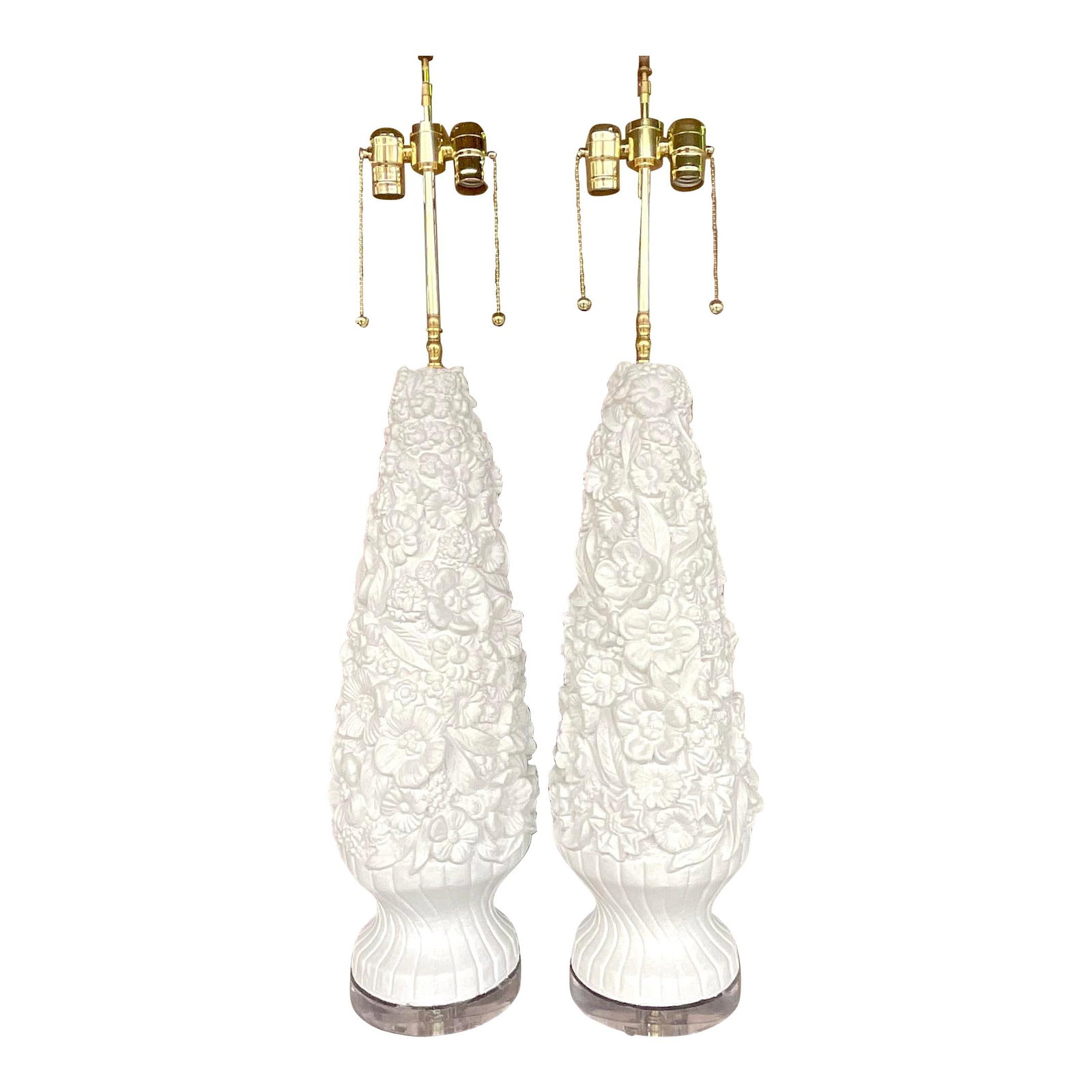 Restored Vintage Coastal Floral Table Lamps - Pair on Lucite Plinths: Restored Vintage Coastal Floral Table Lamps - Pair on Lucite Plinths This exquisite pair of vintage Coastal table lamps features a beautifully carved floral design, perfect for adding a touch of elega