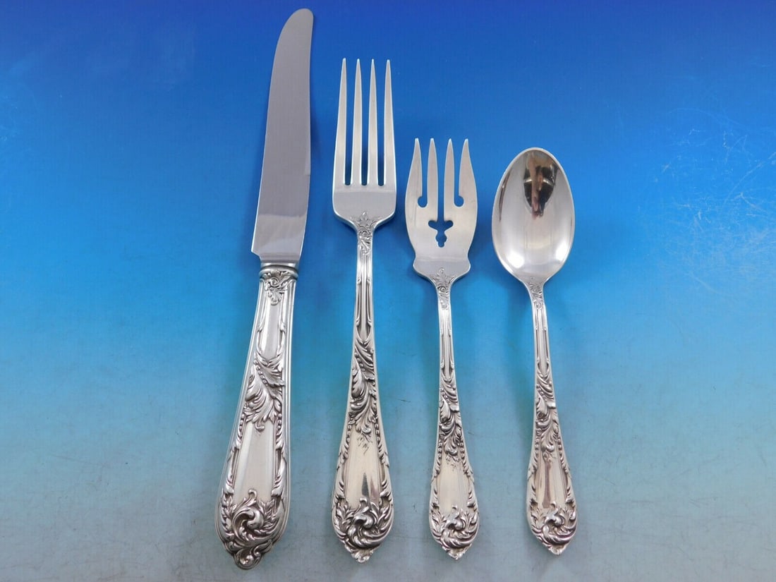 Romaine Sterling Silver 4-Piece Dinner Place Setting by Reed and Barton: Romaine Sterling Silver 4-Piece Dinner Place Setting by Reed and Barton Enhance your dining experience with the elegant Romaine 4-piece dinner size place setting by Reed and Barton. Crafted from high-