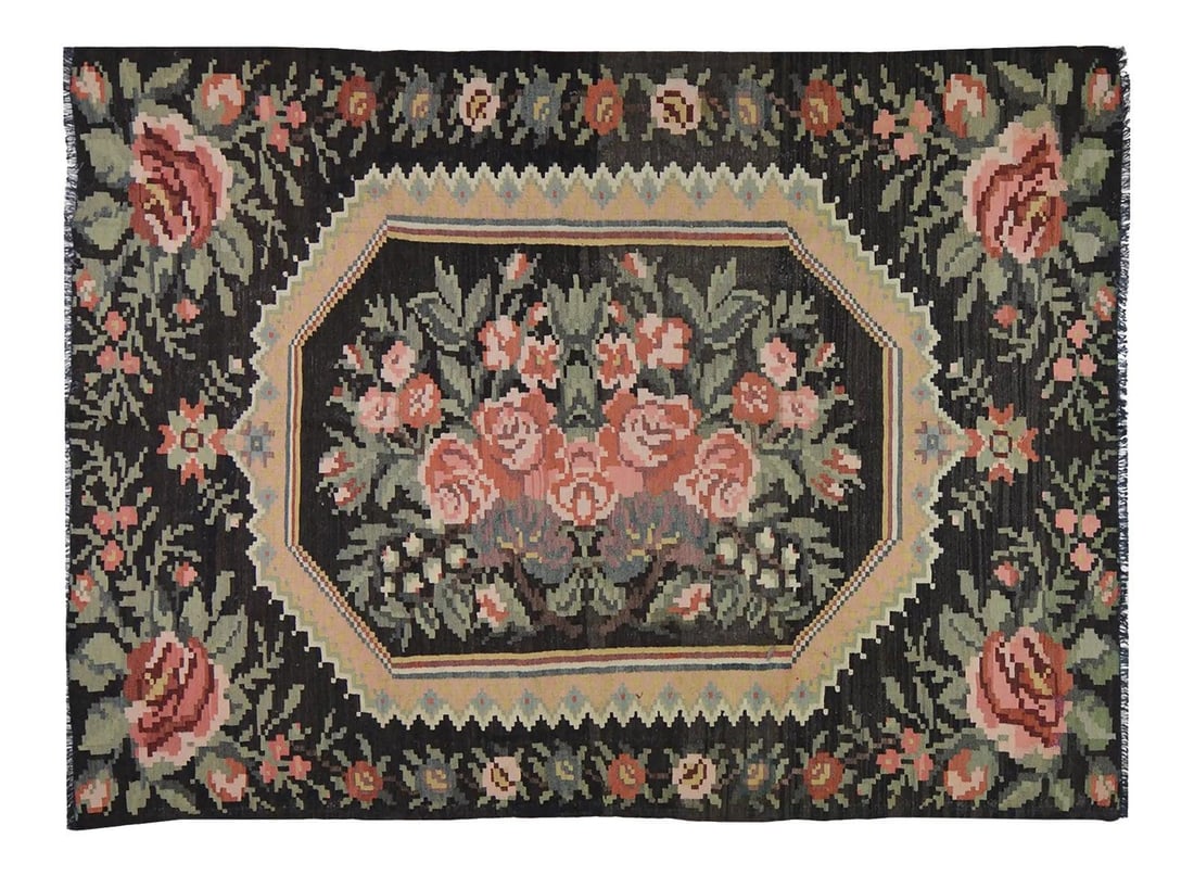 Handwoven Bessarabian Wool Kilim Rug with French Roses Pattern 6'7" x 9': Handwoven Bessarabian Wool Kilim Rug with French Roses Pattern 6'7" x 9' This vintage Bessarabian kilim features a hand-woven floral pattern with French Roses, crafted from organic wool and natural dy