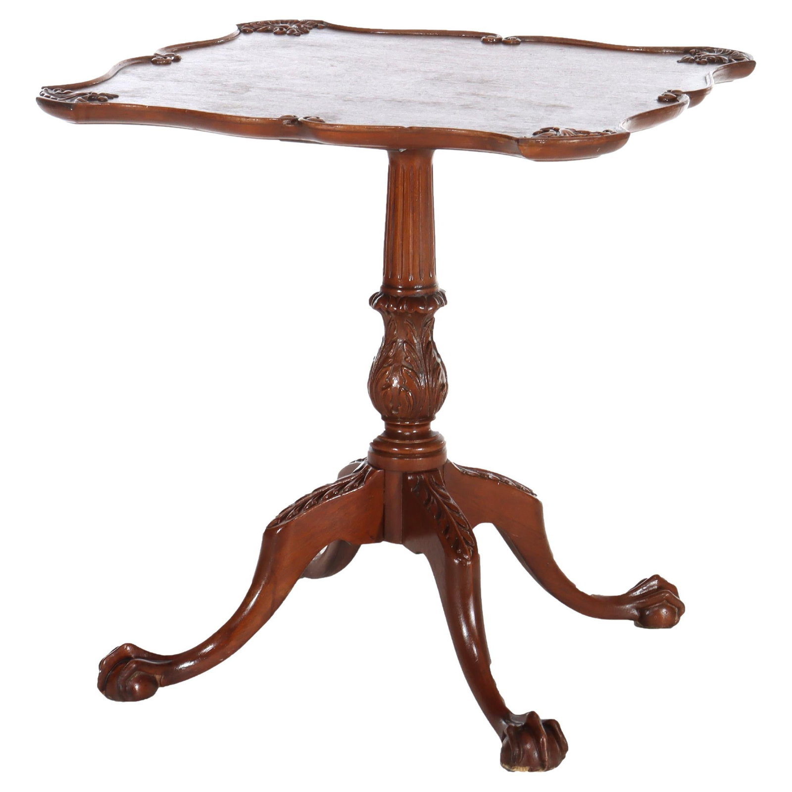 Antique Chippendale Mahogany Side Table with Claw Feet C1930: Antique Chippendale Mahogany Side Table with Claw Feet C1930 This exquisite Antique Imperial Chippendale Carved Mahogany Side Table showcases the timeless elegance of the Chippendale style, crafted ci