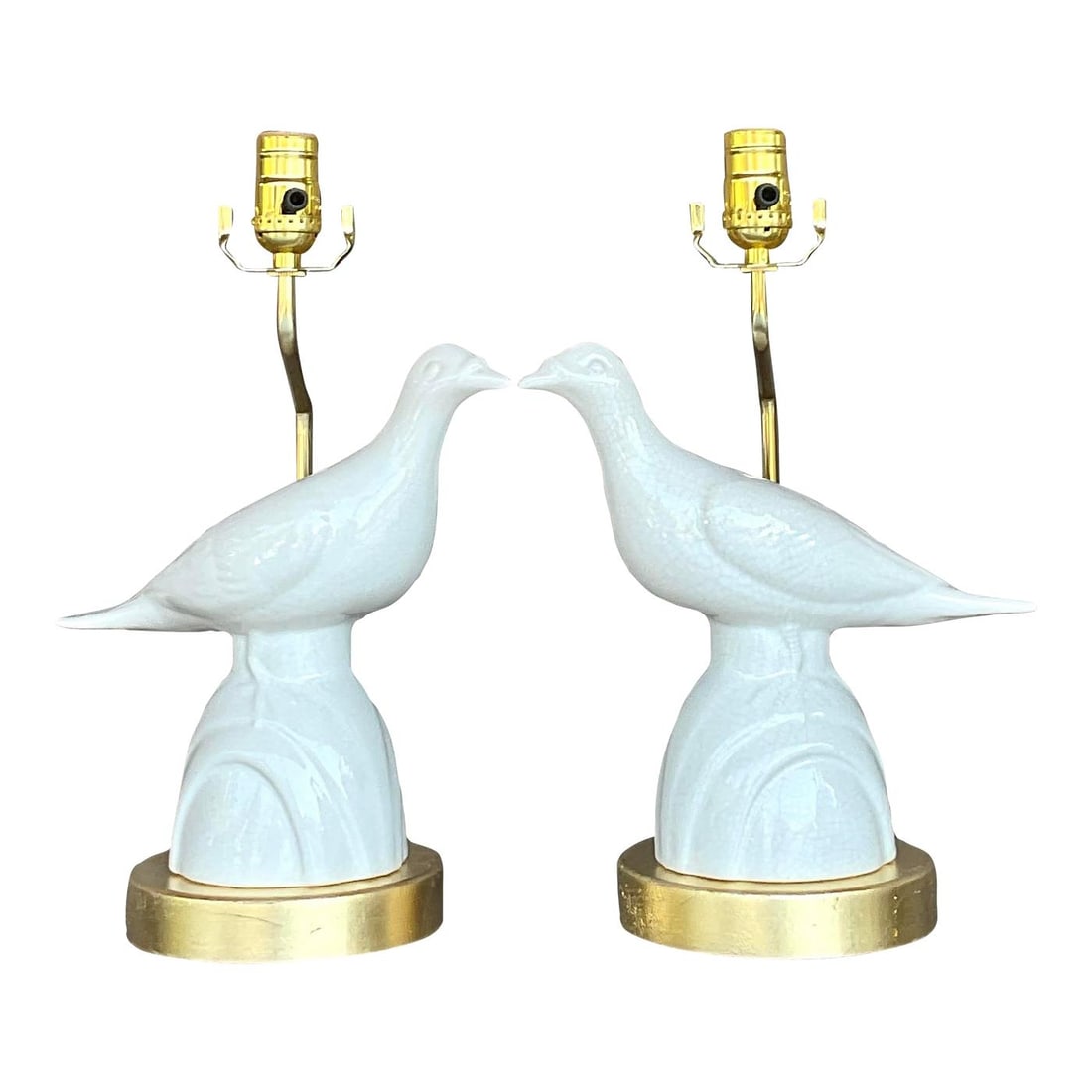Charming Vintage Boho Love Bird Lamps Pair Ivory Ceramic: Charming Vintage Boho Love Bird Lamps Pair Ivory Ceramic Enhance your living space with this stunning pair of vintage Boho table lamps, featuring exquisite ivory-glazed ceramic love birds elegantly pe