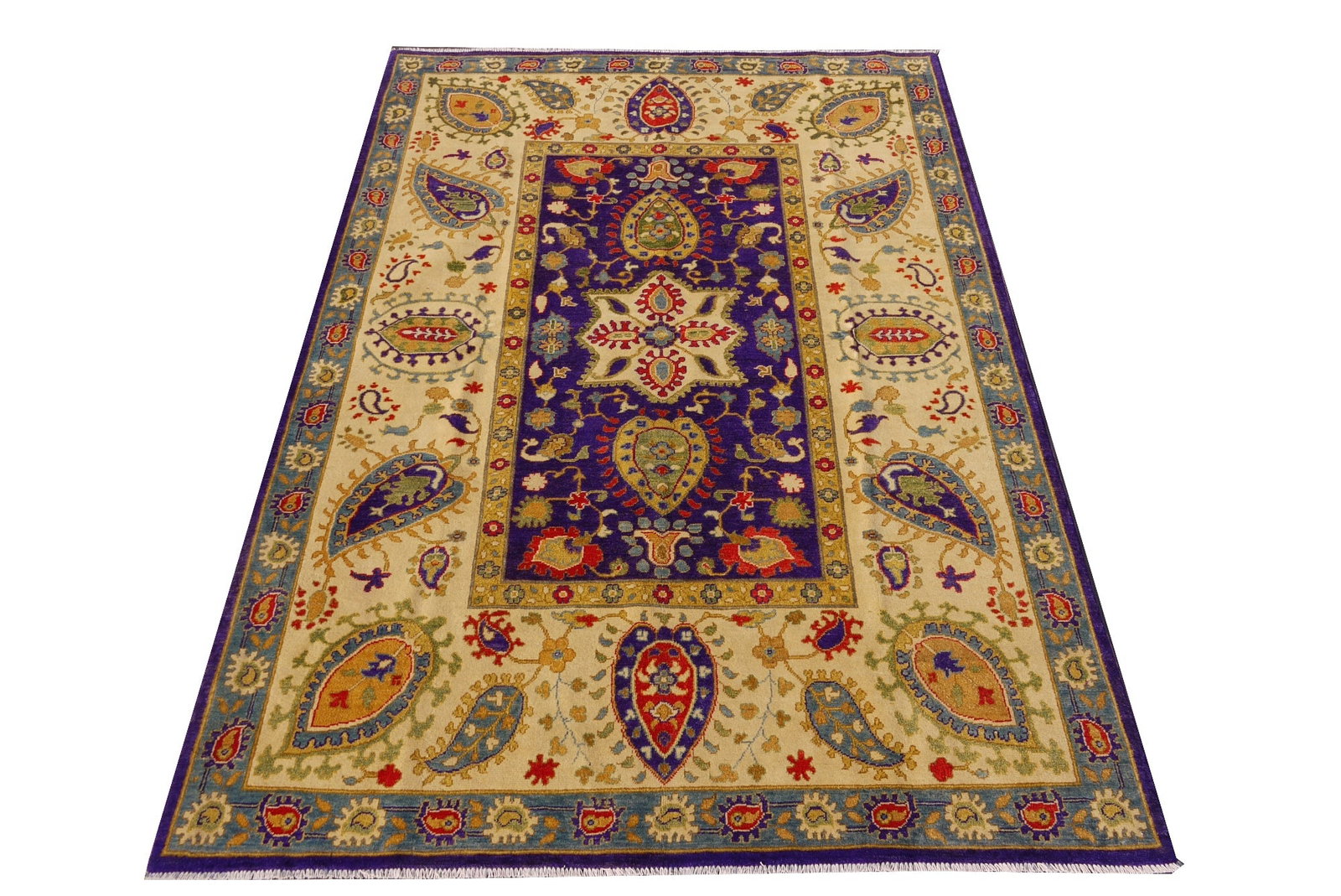 Handmade 6.8 x 9.9 Jaipur Rug Fine Wool Indian Artisan Weave: Handmade 6.8 x 9.9 Jaipur Rug Fine Wool Indian Artisan Weave Free continental US Shipping This handmade Jaipur rug from India is crafted from 100% fine wool, showcasing the region's renowned textile a