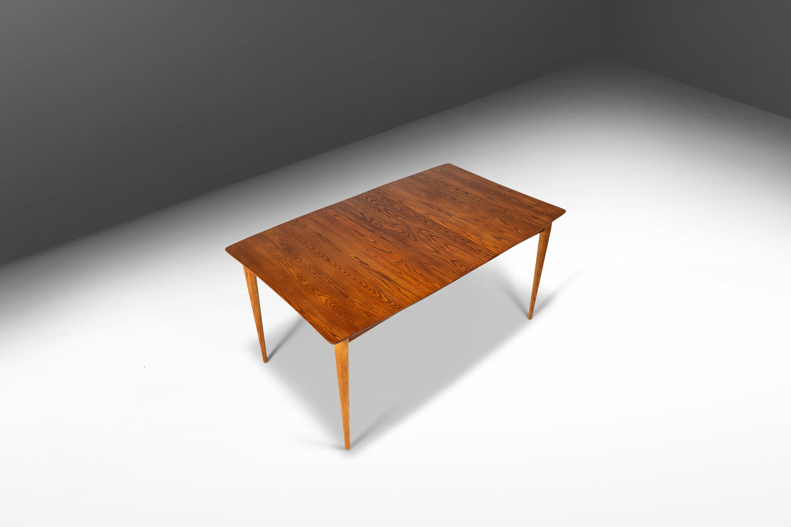1960s Angular Mid Century Modern Solid Oak Dining Table USA - 8