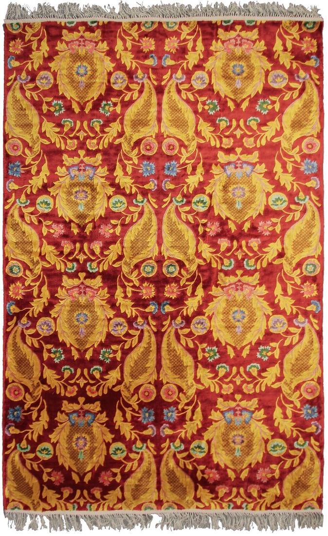 Hand Knotted Chinese Silk Area Rug 5 x 8 ft Art Deco Red: Hand Knotted Chinese Silk Area Rug 5 x 8 ft Art Deco Red This vintage Art Nouveau Chinese rug, crafted circa 1965, features a hand-knotted construction from 100% silk. Showcasing a rare geometric Art 