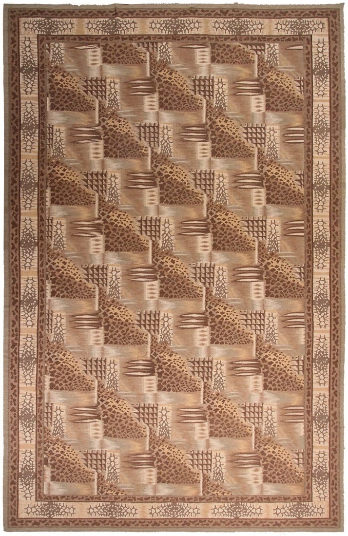 Vintage Art Nouveau Wool Kilim Area Rug 12 x 18 366cm x 554cm: Vintage Art Nouveau Wool Kilim Area Rug 12 x 18 366cm x 554cm This oversized vintage Art Nouveau area rug is handwoven from 100% wool, featuring a flatwoven pile and an all-over geometric pattern in a
