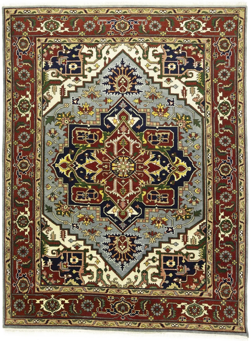 Hand-Knotted Wool 9x12 Heriz Serapi Floral Boho Area Rug: Hand-Knotted Wool 9x12 Heriz Serapi Floral Boho Area Rug This handmade Heriz Serapi rug features a floral pattern with a blend of light gray, rusty red, cream, beige, green, and pastel yellow tones. C