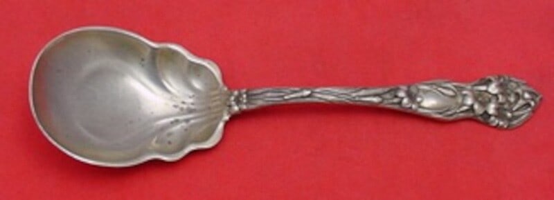 Watson Lily Sterling Silver Preserve Spoon 7 3/8 Inches: Watson Lily Sterling Silver Preserve Spoon 7 3/8 Inches This exquisite preserve spoon, crafted by Watson, showcases the elegant Lily pattern, a true testament to fine craftsmanship from the early 20th