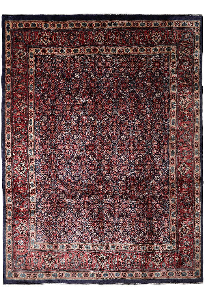 Hand Knotted Persian Herati Mahal Wool Rug 120 x 156 Inch 1970s Iran: Hand Knotted Persian Herati Mahal Wool Rug 120 x 156 Inch 1970s Iran Free continental US Shipping This hand-knotted Old Persian Herati Mahal rug, crafted in Iran during the 1970s, showcases the classi