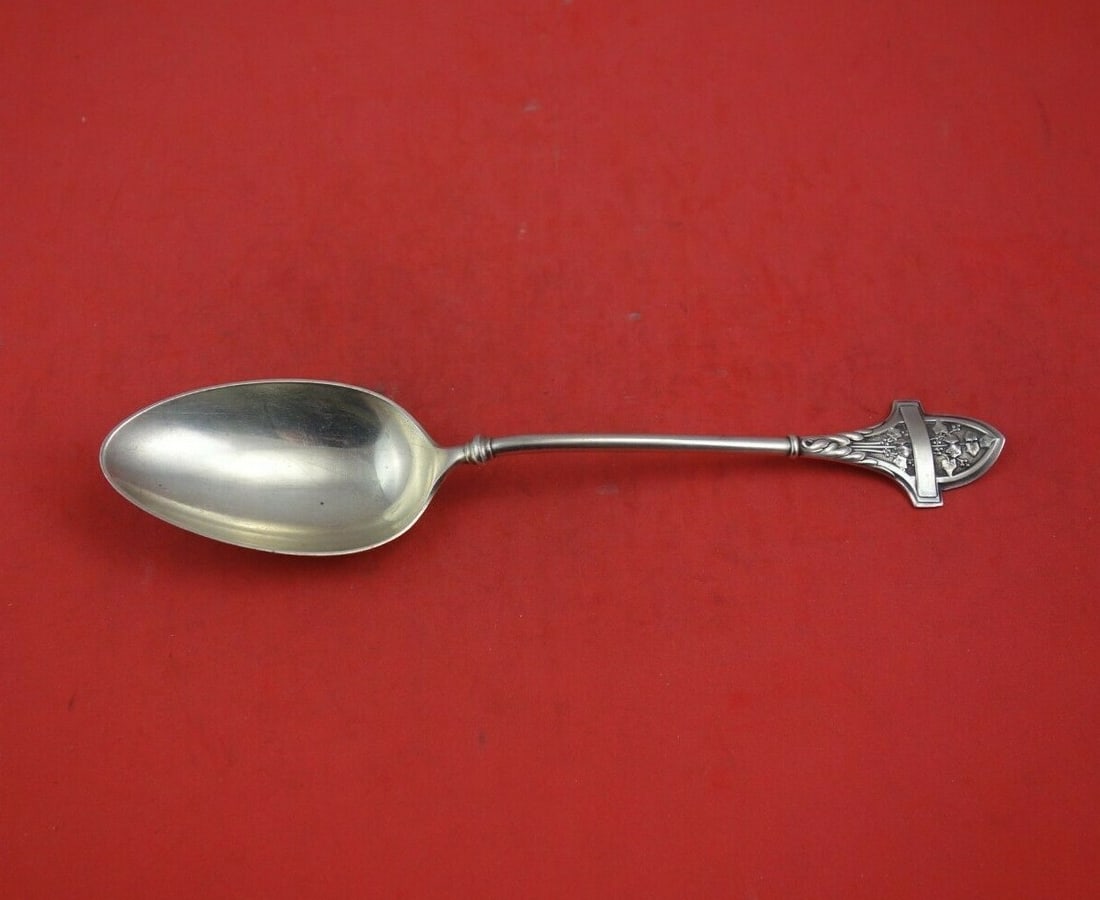 Gorham Ivy Sterling Silver Serving Spoon Monogrammed 8 3/8 Inch: Gorham Ivy Sterling Silver Serving Spoon Monogrammed 8 3/8 Inch This exquisite serving spoon from the Ivy pattern by Gorham showcases timeless elegance and craftsmanship. Made from high-quality sterli