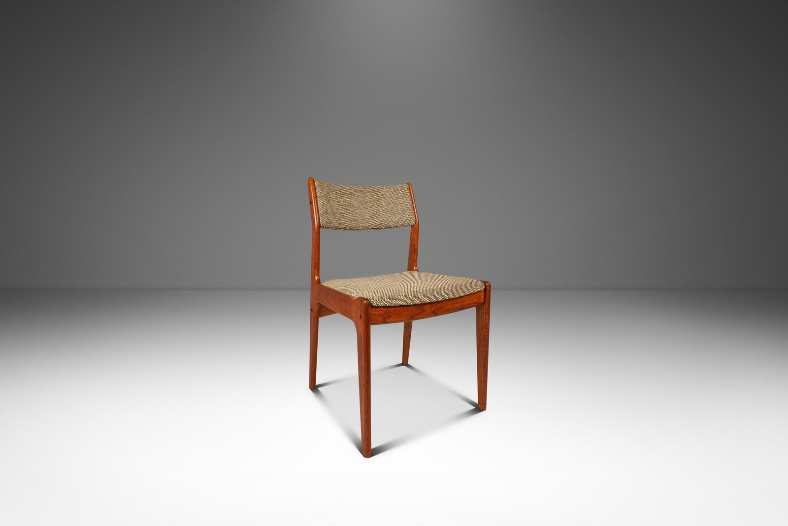 Scandinavia Woodworks Danish Modern Teak Desk Chair with Original Oatmeal Upholstery (1 of 18)