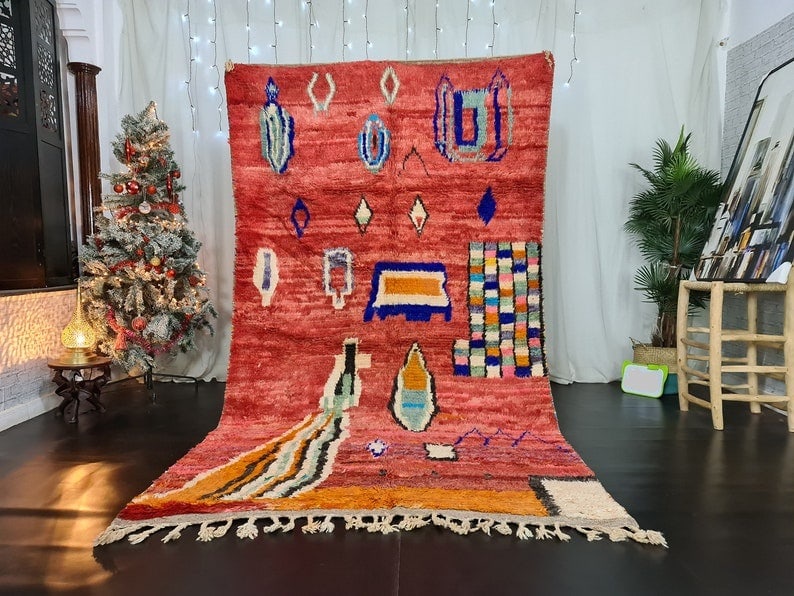 Handmade Moroccan Berber Rug 8 x 5 Feet 100% Sheep Wool: Handmade Moroccan Berber Rug 8 x 5 Feet 100% Sheep Wool Experience the beauty of authentic craftsmanship with this Luxury Artistic Rug. Handwoven by skilled Berber women in the Middle Atlas Mountains,