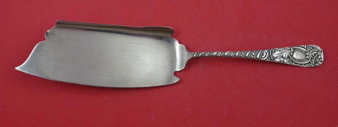 Frank Smith Earle Sterling Silver Ice Cream Slice Hatchet 10": Frank Smith Earle Sterling Silver Ice Cream Slice Hatchet 10" Presenting a stunning piece from the Earle pattern by Frank Smith, this sterling silver ice cream slice features a flat handle and a disti