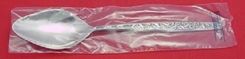 International Sterling Silver Valencia Serving Spoon 8 7/8" New: International Sterling Silver Valencia Serving Spoon 8 7/8" New Enhance your dining experience with the Valencia Serving Spoon by International, crafted from high-quality sterling silver. This elegant