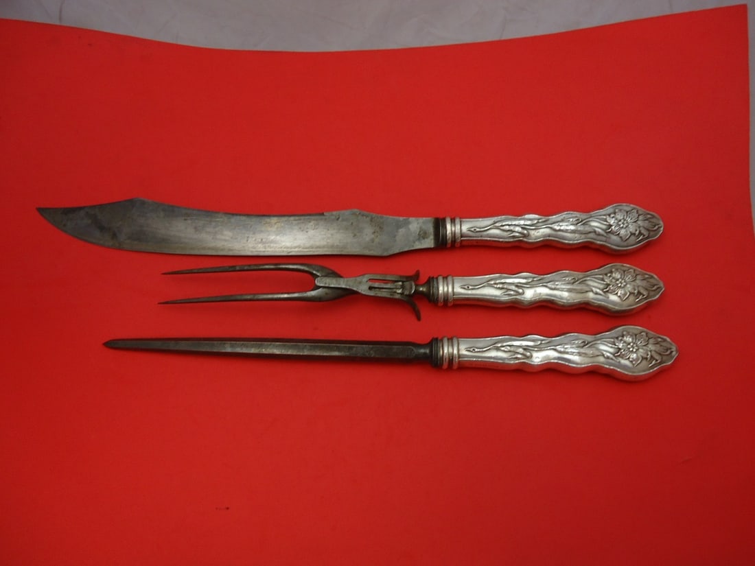 Unger Narcissus Sterling Silver 3pc Roast Carving Set: Unger Narcissus Sterling Silver 3pc Roast Carving Set This exquisite three-piece roast carving set from the Narcissus pattern by Unger is crafted in sterling silver, featuring a hollow handle design. 