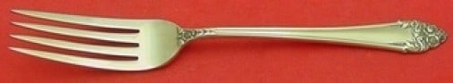 Reed & Barton Fragrance Sterling Silver Fork 7.25": Reed & Barton Fragrance Sterling Silver Fork 7.25" This exquisite fork from Reed & Barton features the elegant Fragrance pattern, showcasing the brand's renowned craftsmanship. Made of high-quality st