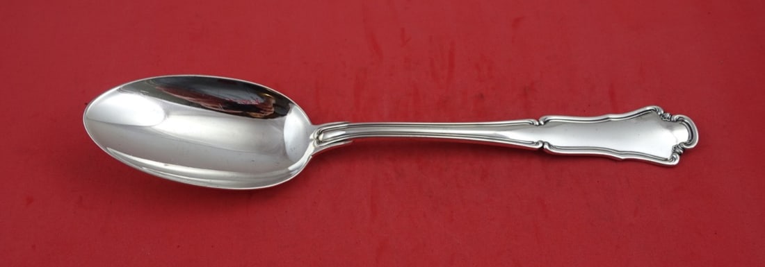 Buccellati Savoy Sterling Silver Serving Spoon 11 1/8": Buccellati Savoy Sterling Silver Serving Spoon 11 1/8" This exquisite serving spoon, crafted by Buccellati in Italy, features the elegant Savoy pattern. Made entirely of sterling silver, this piece me