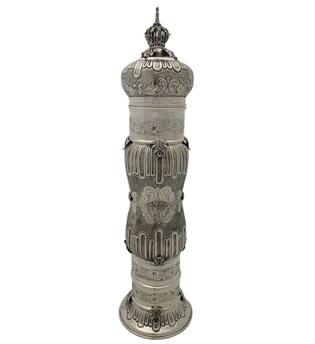 Sterling Silver Megillah Holder Chased Leaf Applique 18 Inch (1 of 4)
