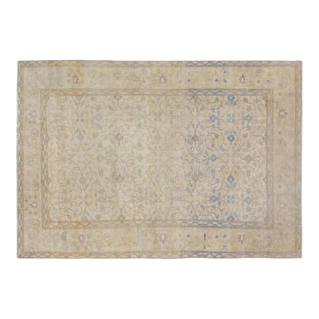 Handcrafted Anatolian Wool Area Rug 4'x5'9'' Traditional Turkish Design: Handcrafted Anatolian Wool Area Rug 4'x5'9'' Traditional Turkish Design This vintage Turkish Anatolian wool rug is hand-knotted using traditional techniques, combining classic craftsmanship with a mod