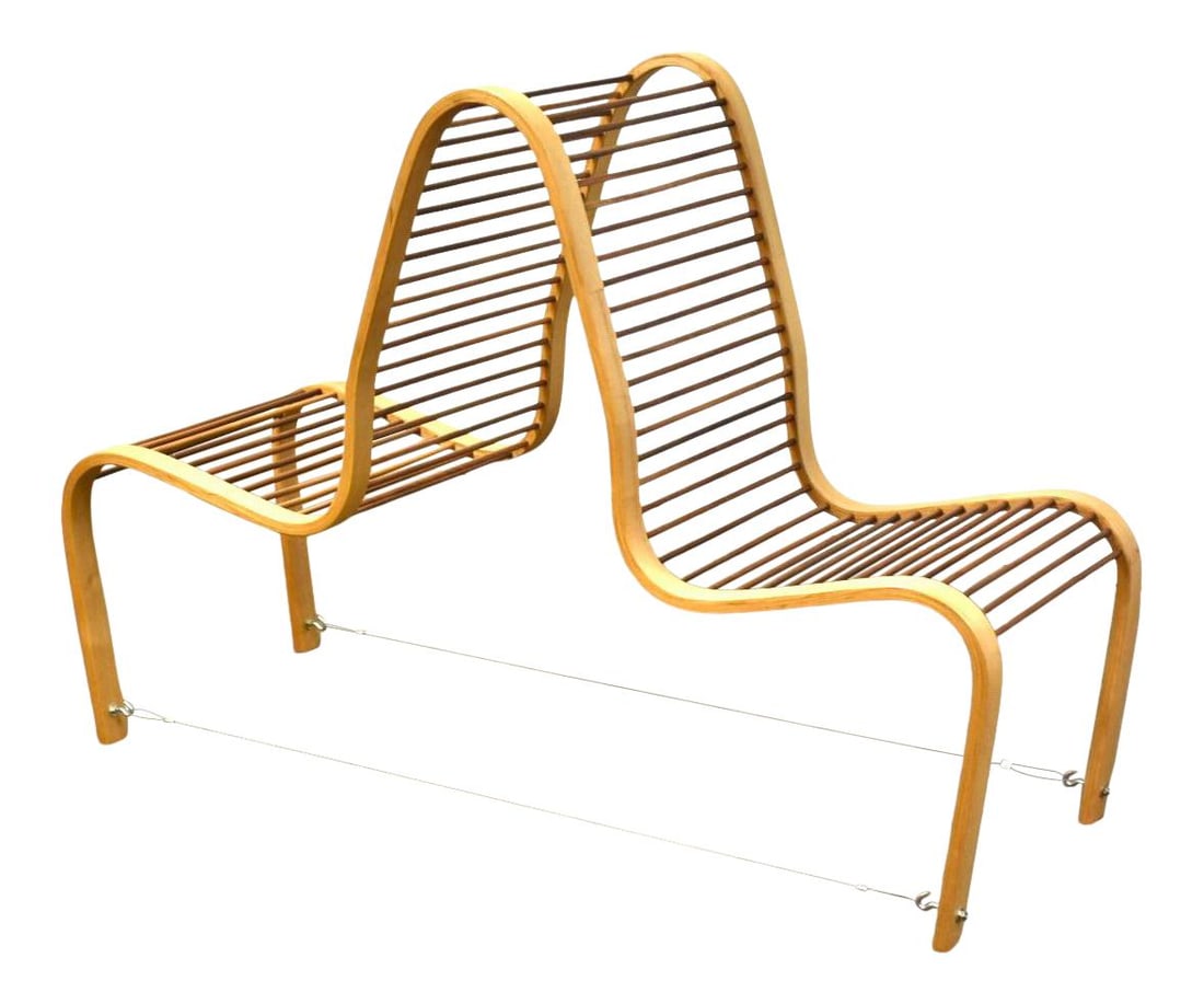 Mid Century Modern Bent Oak Walnut Spindle Double Chair: Mid Century Modern Bent Oak Walnut Spindle Double Chair Discover a striking mid-century modern bent oak and walnut spindle double chair that adds a unique touch to any space. With a seat height of 17.