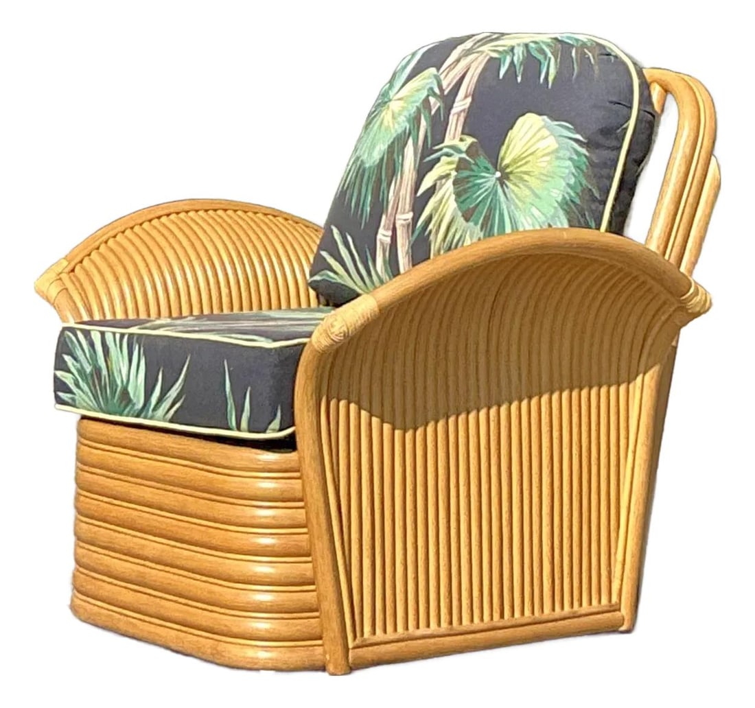 Vintage Coastal Rattan Chair with Palm Print Cushions: Vintage Coastal Rattan Chair with Palm Print Cushions Transform your living space with this Vintage Coastal Palm Print Chair, a stunning piece that brings a touch of tropical elegance into your home. 