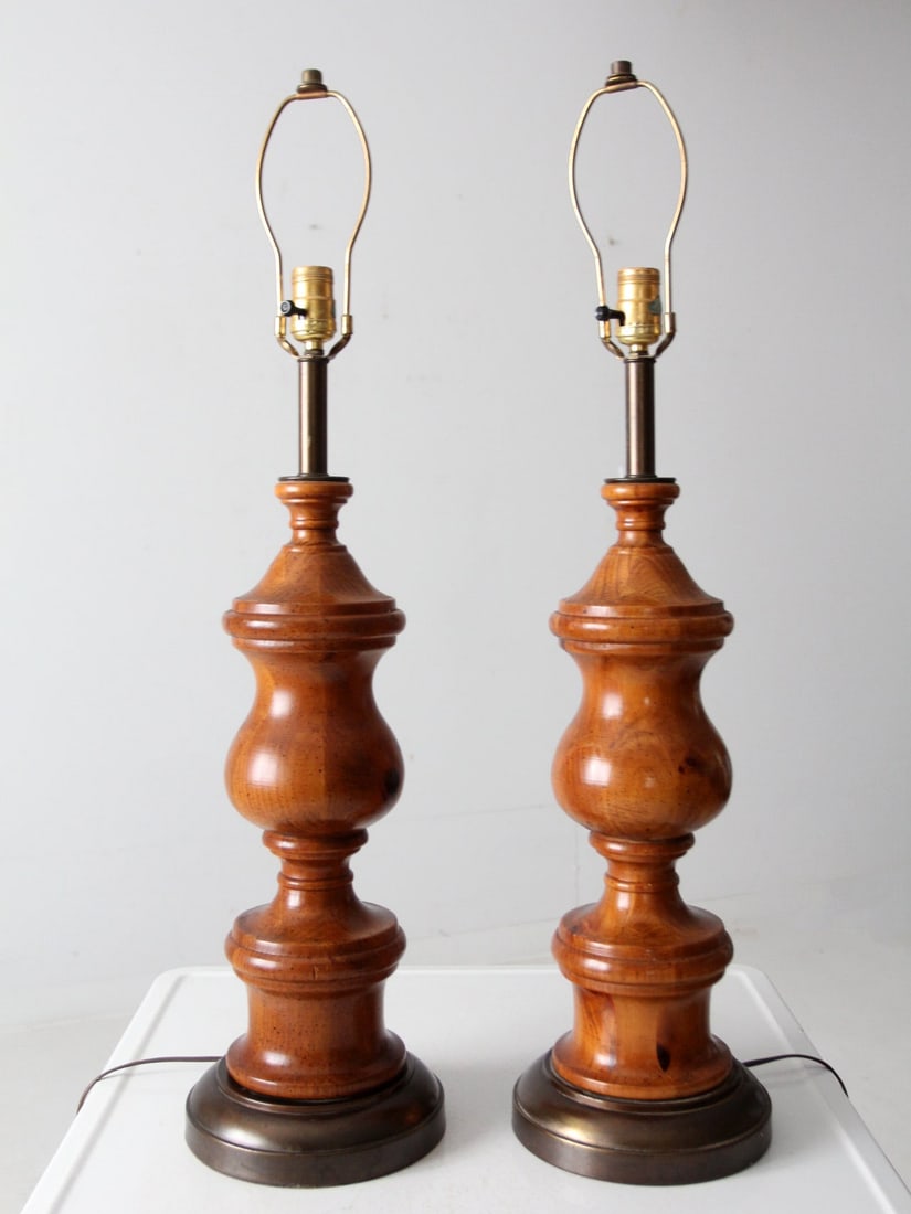 Mid-Century Vintage Wooden Baluster Table Lamps Pair 32 Inch: Mid-Century Vintage Wooden Baluster Table Lamps Pair 32 Inch Enhance your living space with this elegant pair of mid-20th century vintage wooden table lamps. Featuring beautifully turned, baluster-sha