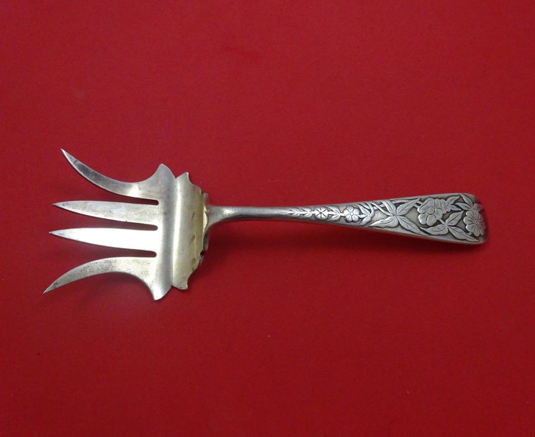 Duhme Sterling Silver 6.375 Inch Beef Fork with Floral Design: Duhme Sterling Silver 6.375 Inch Beef Fork with Floral Design This exquisite sterling silver beef fork, crafted by Duhme, features a beautiful acid-etched floral design. Measuring 6 3/8 inches, this s