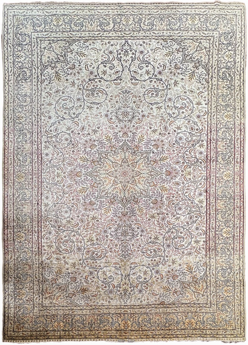 Signed Hereke Silk Hand Knotted Geometric Area Rug 209x297cm: Signed Hereke Silk Hand Knotted Geometric Area Rug 209x297cm This vintage Hereke area rug from Turkey is expertly hand-knotted using 100% natural silk for both the pile and foundation, reflecting exce