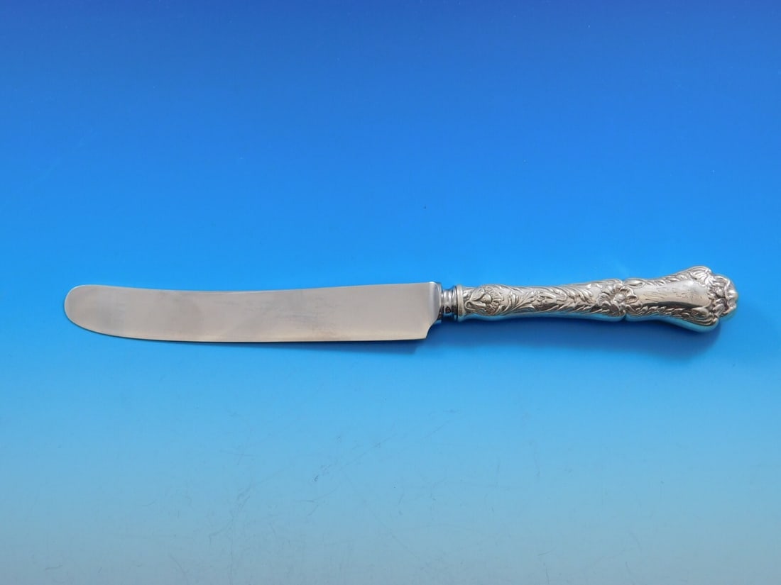 Gorham Poppy Sterling Silver Dinner Knife Old French 9.5 Inch Vintage: Gorham Poppy Sterling Silver Dinner Knife Old French 9.5 Inch Vintage This vintage dinner knife features the exquisite 'Poppy' pattern by Gorham, crafted from high-quality sterling silver. Measuring 9