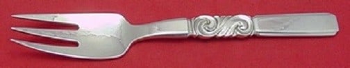 Georg Jensen Scroll Sterling Silver 3-Tine Fork 6 3/8 inches: Georg Jensen Scroll Sterling Silver 3-Tine Fork 6 3/8 inches This exquisite salad or fish fork from Georg Jensen features a classic 3-tine design in the elegant Scroll pattern. Crafted from high-quali
