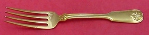 Tiffany Co Shell Thread Vermeil Sterling Dinner Fork 7 3/4: Tiffany Co Shell Thread Vermeil Sterling Dinner Fork 7 3/4 A Tiffany & Co. dinner fork in the Shell & Thread pattern, made of sterling silver with vermeil finish (completely gold washed). It is not mo