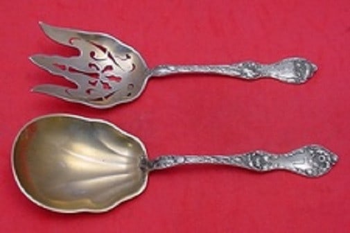 Reed & Barton Sterling Silver Les Cinq Fleurs Salad Serving Set: Reed & Barton Sterling Silver Les Cinq Fleurs Salad Serving Set This exquisite salad serving set features the elegant Les Cinq Fleurs pattern by Reed & Barton, crafted from fine sterling silver. The s